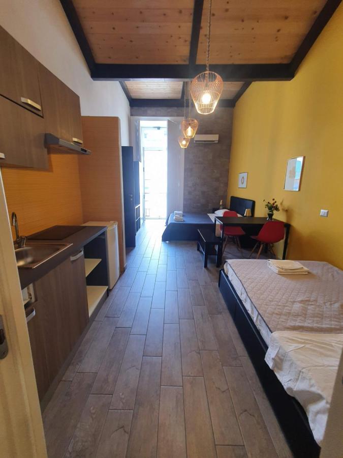 Emyjo Central B&B Nápoly Kültér fotó
