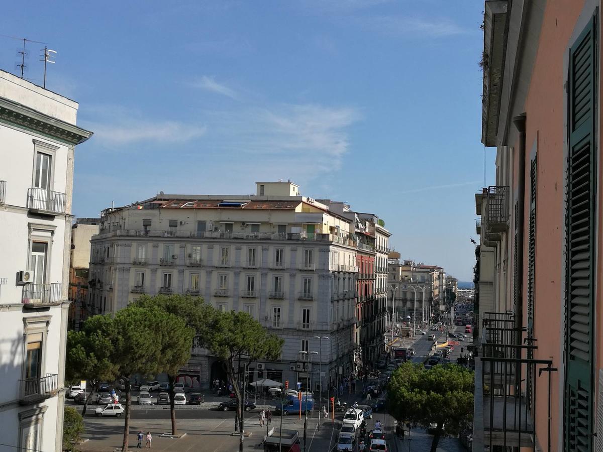 Emyjo Central B&B Nápoly Kültér fotó